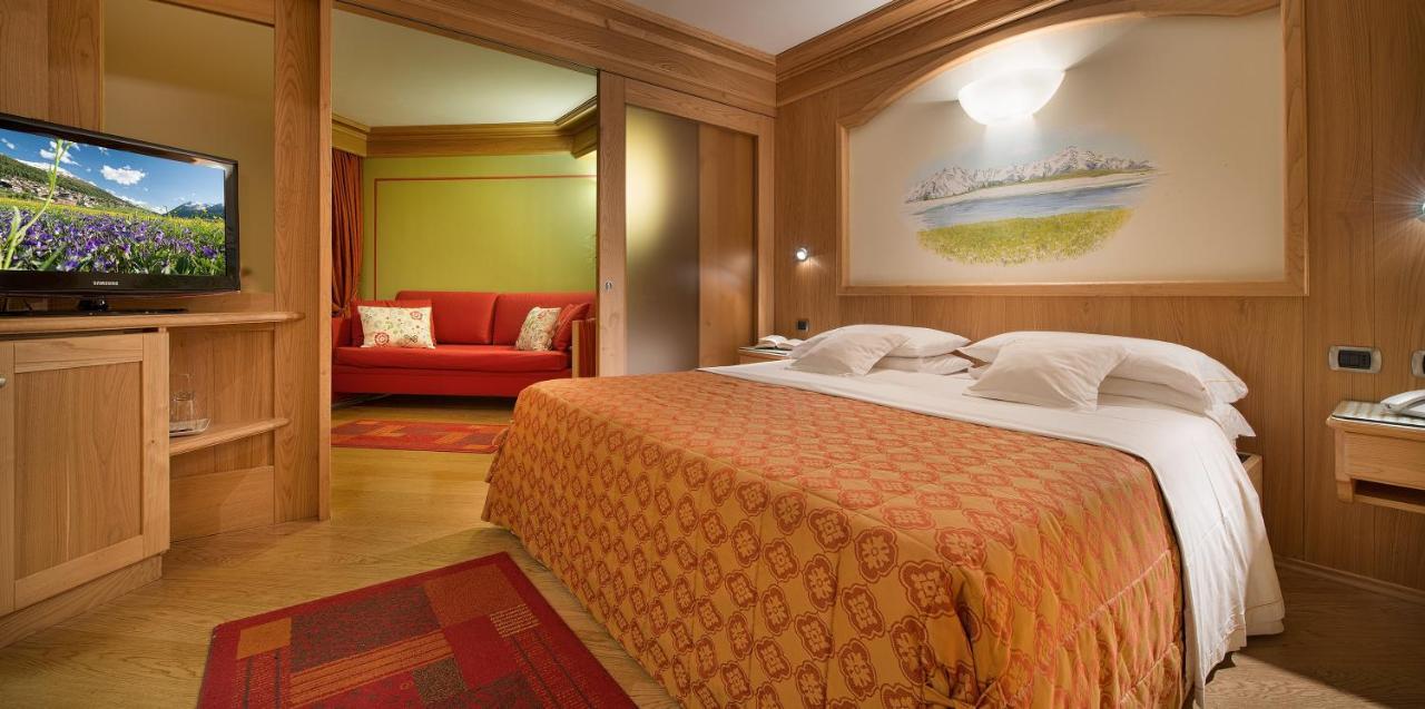 Hotel Baita Montana 리비뇨 외부 사진