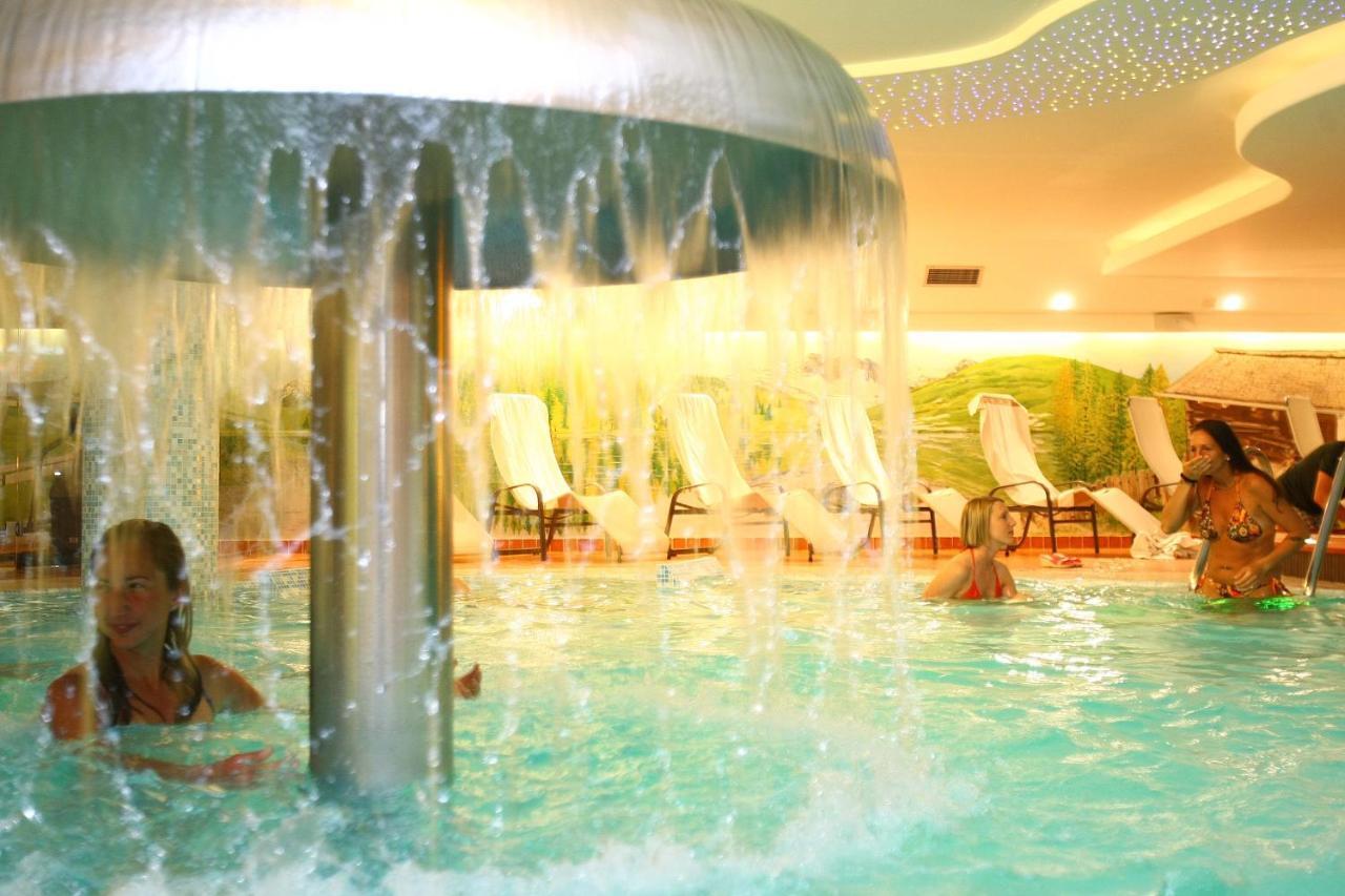 Hotel Baita Montana 리비뇨 외부 사진